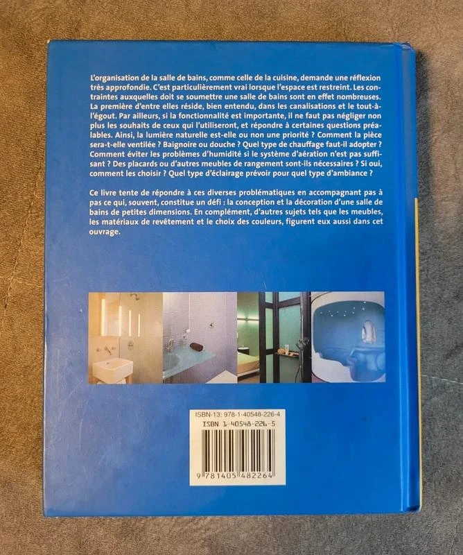 Small Bathrooms Cristian Campos, Cécile Carrion (Translation) – photo 6